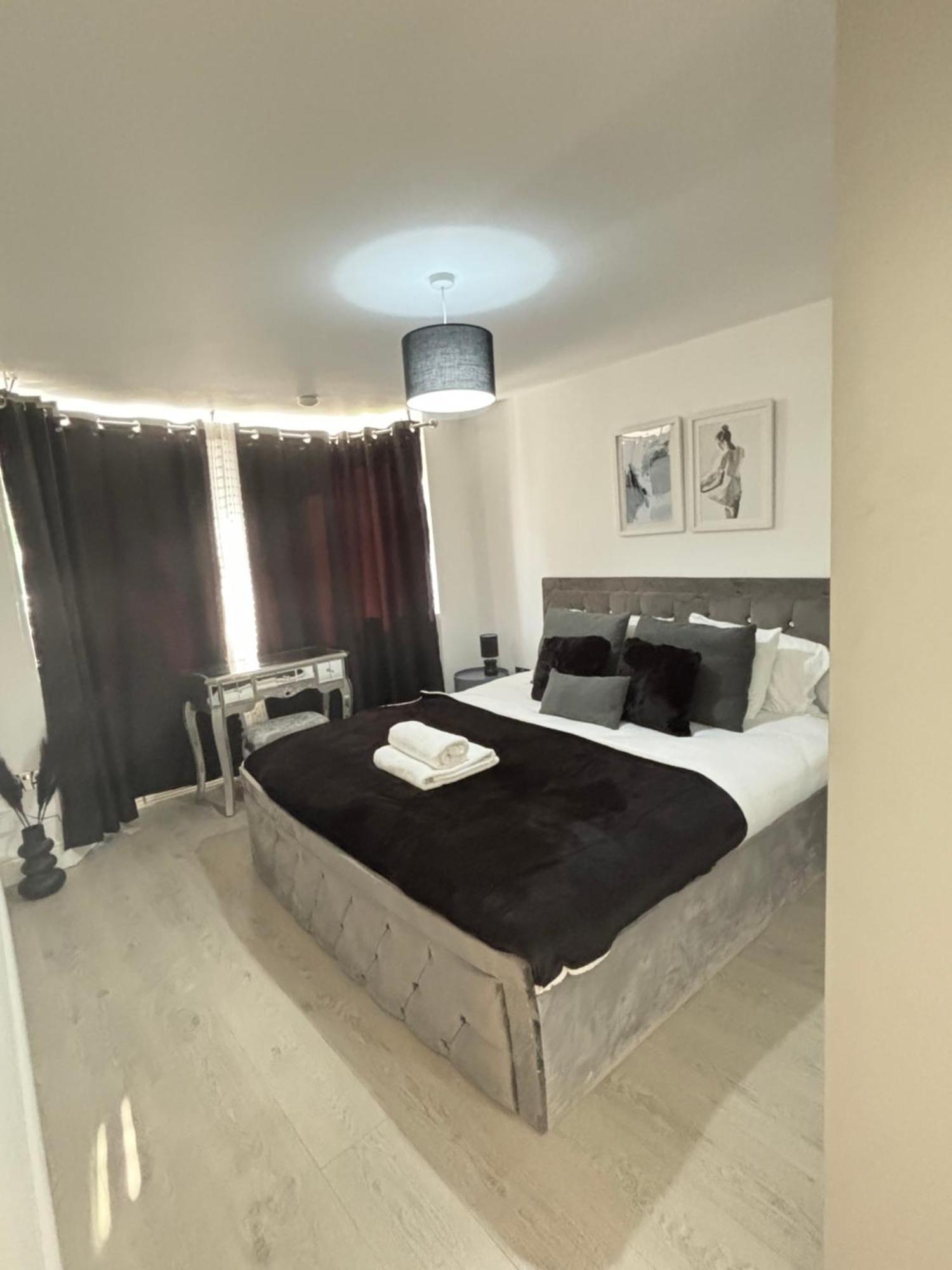 Cosy Modern Flat With Garden Lejlighed Birmingham Eksteriør billede